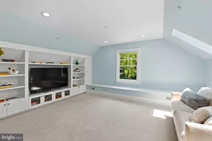 7032 Wilson Ln, Bethesda, MD 20817 - Photo 40