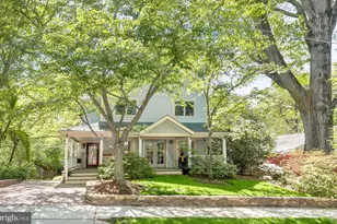 130 Grant Ave, Takoma Park, MD 20912 - Photo 2