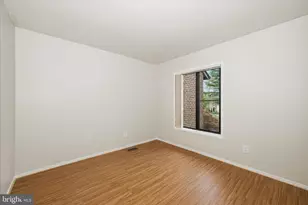 9700 Shadow Oak Dr, Gaithersburg, MD 20886 - Photo 38