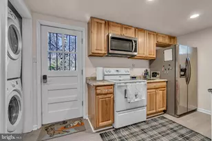 6403 Hollins Dr, Bethesda, MD 20817 - Photo 44
