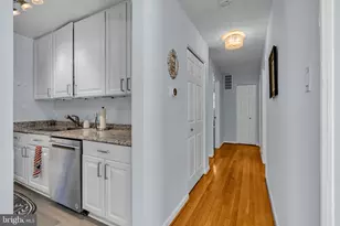 6403 Hollins Dr, Bethesda, MD 20817 - Photo 16