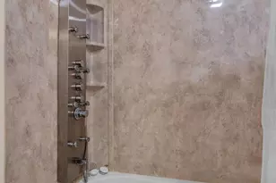 6403 Hollins Dr, Bethesda, MD 20817 - Photo 28