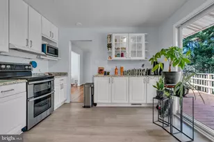 6403 Hollins Dr, Bethesda, MD 20817 - Photo 12