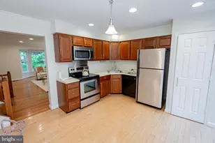 11613 Drumcastle Terrace, Germantown, MD 20876 - Photo 12