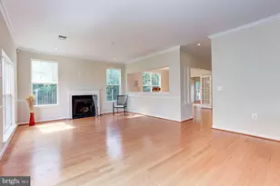 819 Westmore Ave, Rockville, MD 20850 - Photo 2
