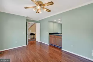 19804 Sovereign Ct, Germantown, MD 20876 - Photo 2