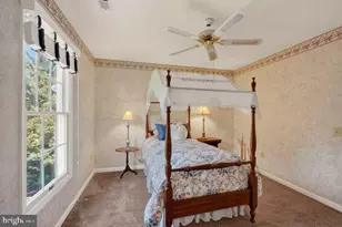 19804 Sovereign Ct, Germantown, MD 20876 - Photo 10
