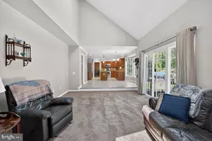 19804 Sovereign Ct, Germantown, MD 20876 - Photo 20