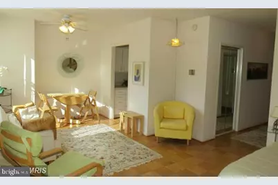 10401 Grosvenor Place #324, Rockville, MD 20852 - Photo 4