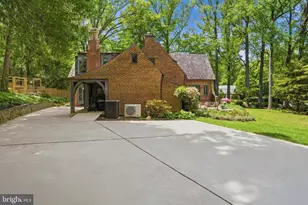 7835 Hampden Ln, Bethesda, MD 20814 - Photo 40