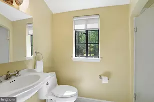7835 Hampden Ln, Bethesda, MD 20814 - Photo 28