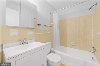 10444 Rockville Pike #302, Rockville, MD 20852 - Photo 12