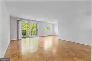 10444 Rockville Pike, Rockville, MD 20852 - Photo 4