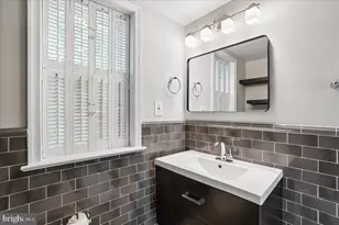 2222 Washington Ave, Silver Spring, MD 20910 - Photo 16