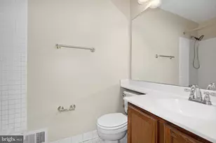 2 Hugo Ct, Silver Spring, MD 20906 - Photo 22