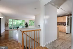 6728 Sulky Ln, North Bethesda, MD 20852 - Photo 12