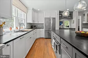 6413 Kenhowe Dr, Bethesda, MD 20817 - Photo 26