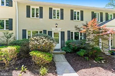 9884 Hollow Glen Place #2536, Silver Spring, MD 20910 - Photo 2