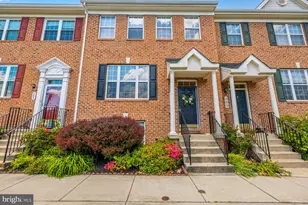 207 Longpoint Way, Gaithersburg, MD 20878 - Photo 2