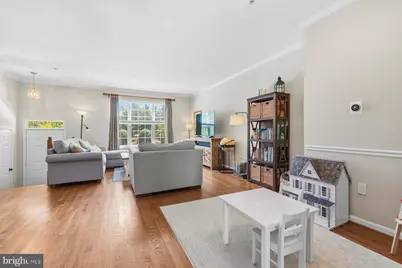 207 Longpoint Way, Gaithersburg, MD 20878 - Photo 12
