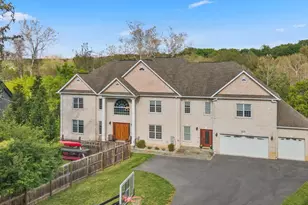 12107 Glen Mill Rd, Potomac, MD 20854 - Photo 2