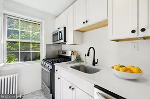 2214 Colston Dr, Silver Spring, MD 20910 - Photo 8
