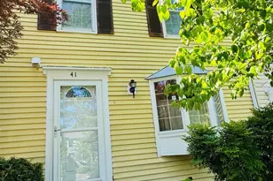 41 Shady Spring Pl, Gaithersburg, MD 20877 - Photo 2