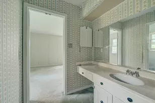 15313 Basswood Ct, Rockville, MD 20853 - Photo 14