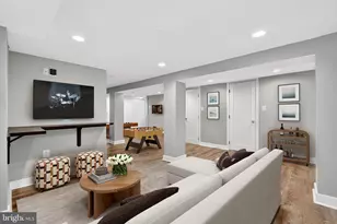 7903 Woodbury Dr, Silver Spring, MD 20910 - Photo 12