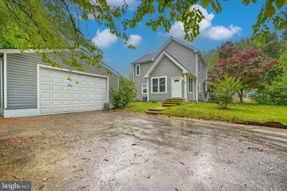 1200 Clagett Drive, Rockville, MD 20851 - Photo 2