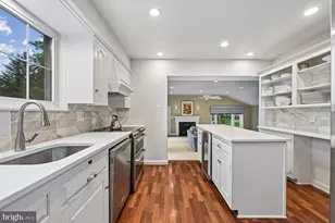 4004 Manor Park Ct, Rockville, MD 20853 - Photo 8
