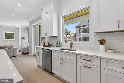 9906 Edward Avenue, Bethesda, MD 20814 - Photo 10
