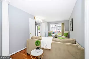 713 Seek Ln, Silver Spring, MD 20912 - Photo 14