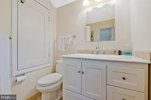 8519 Hazelwood Dr, Bethesda, MD 20814 - Photo 26
