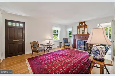 8519 Hazelwood Drive, Bethesda, MD 20814 - Photo 18