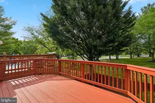 18219 Fox Chase Cir, Olney, MD 20832 - Photo 22