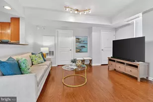 930 Wayne Ave, Silver Spring, MD 20910 - Photo 8