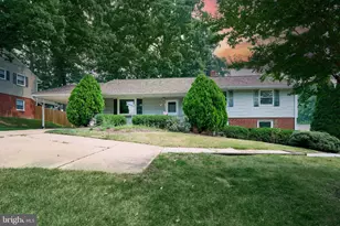 2924 Gracefield Rd, Silver Spring, MD 20904 - Photo 2