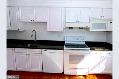 8907 Barrowgate Court, Potomac, MD 20854 - Photo 8
