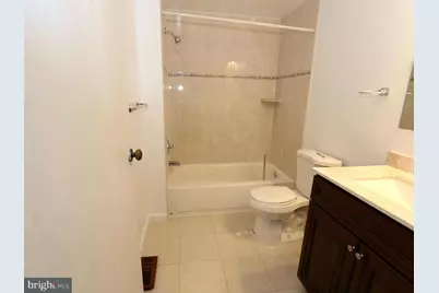 8907 Barrowgate Court, Potomac, MD 20854 - Photo 20