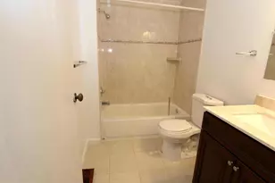 8907 Barrowgate Ct, Potomac, MD 20854 - Photo 20