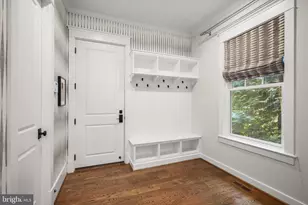 8204 Caraway St, Cabin John, MD 20818 - Photo 28