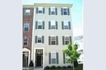 15 Swanton Lane #200, Gaithersburg, MD 20878 - Photo 1