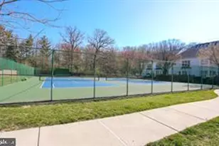 15 Swanton Ln, Gaithersburg, MD 20878 - Photo 10