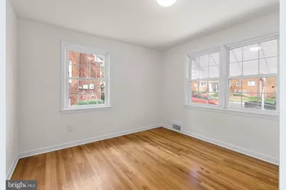 10110 McKenney Avenue, Silver Spring, MD 20902 - Photo 18