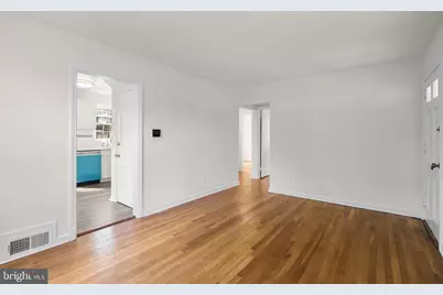 10110 McKenney Avenue, Silver Spring, MD 20902 - Photo 8