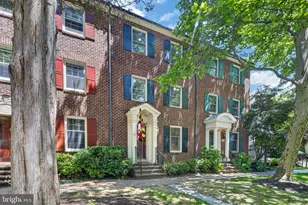 211 Firehouse Ln, Gaithersburg, MD 20878 - Photo 2