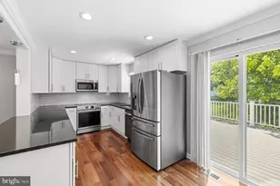 19103 Grotto Ln, Germantown, MD 20874 - Photo 12