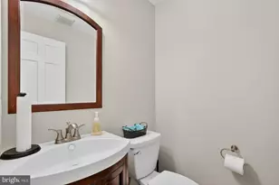 500 Finsbury Rd, Silver Spring, MD 20904 - Photo 32