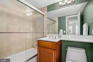 7333 New Hampshire Ave, Takoma Park, MD 20912 - Photo 16